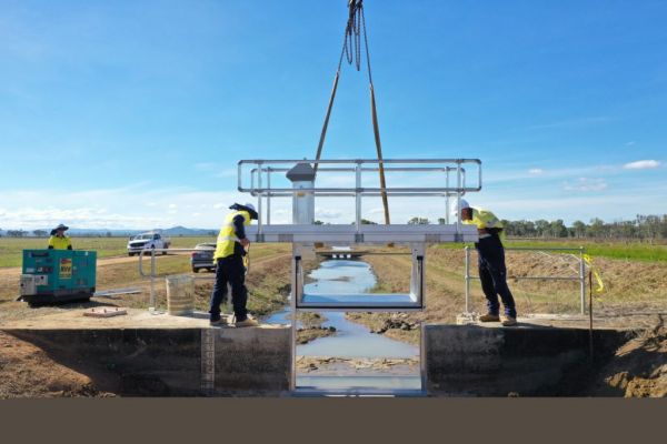 Total Channel Control (TCC) gate installation